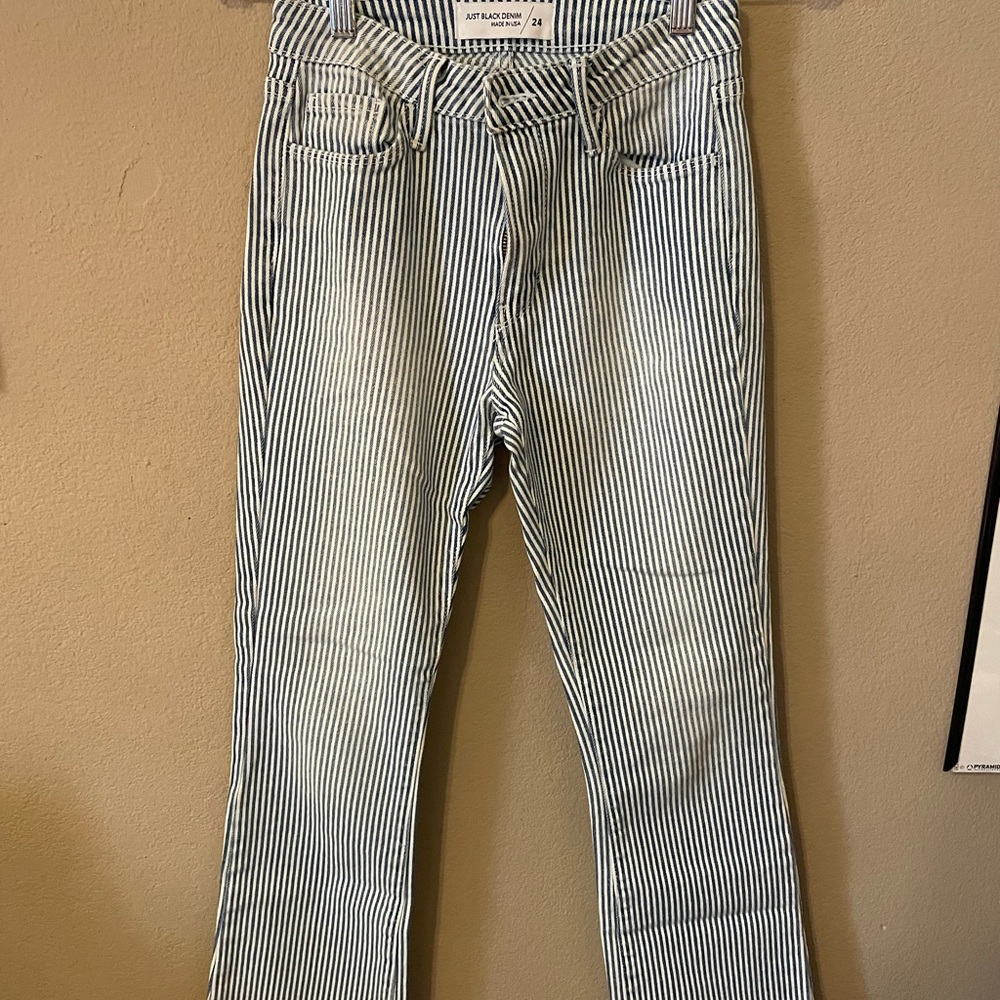 just black denim jeans!